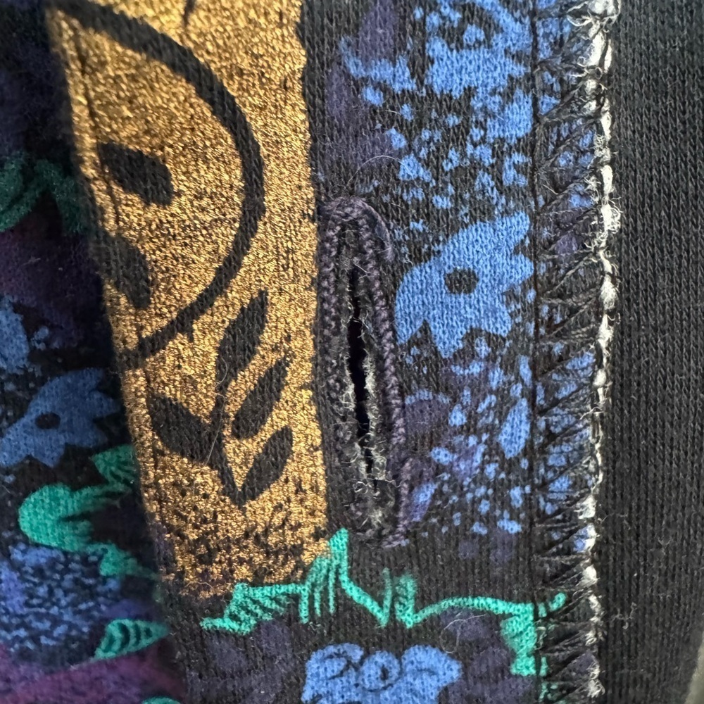 Vintage 80s Blazer, blue and purple with Gold Embellishments - Picture 5 of 11